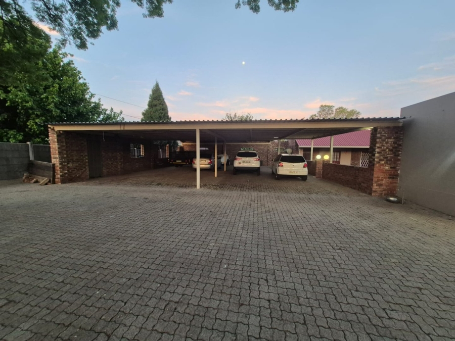 2 Bedroom Property for Sale in Collerville North West